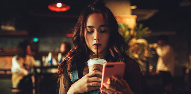 网络热门事件,吃瓜群众,免费吃瓜群,体育圈,时尚圈,地球村,免费吃瓜爆料QQ群