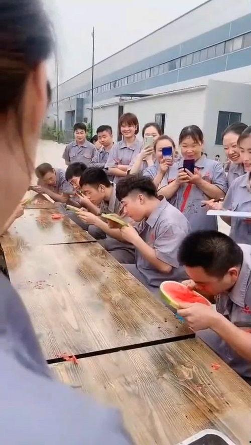 吃瓜群众的真实感悟图片,图解人间百态