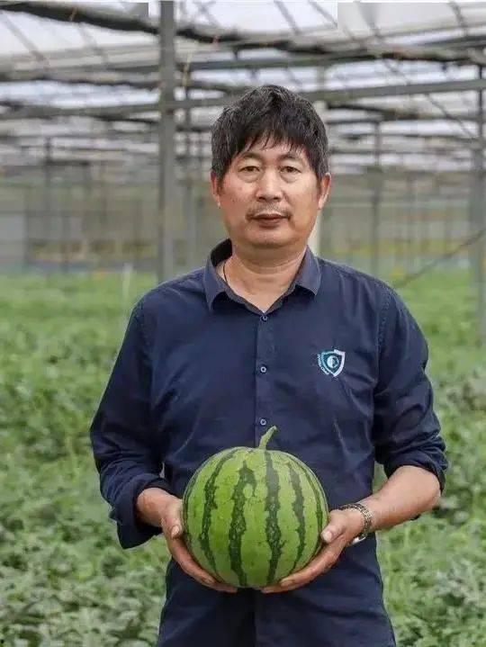 无锡最新吃瓜事件,揭秘网红餐厅卫生门事件