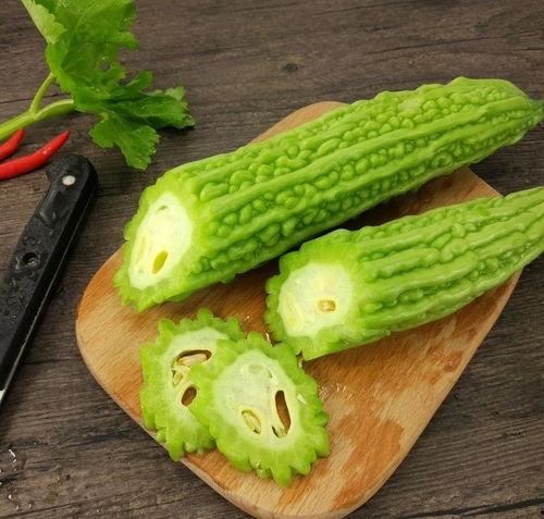 打工可以吃瓜吗,揭秘打工族的休闲生活