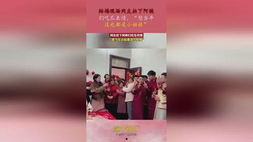 卖瓜阿姨吃瓜表情包动态,卖瓜阿姨吃瓜表情包，笑出腹肌的欢乐瞬间