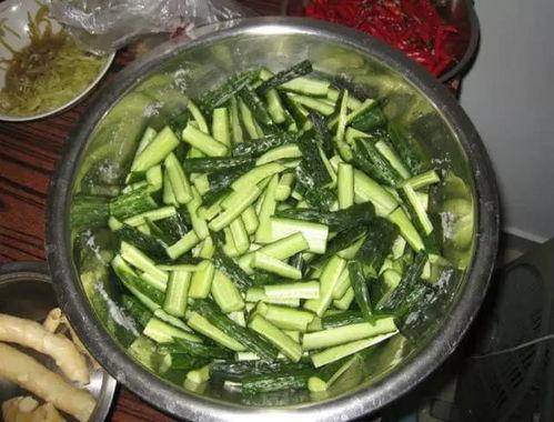 直播吃腌瓜