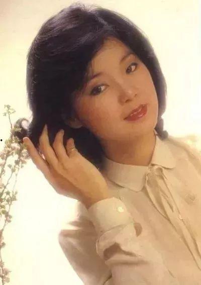 吃瓜邓丽君深度解析,吃瓜背后的音乐传奇