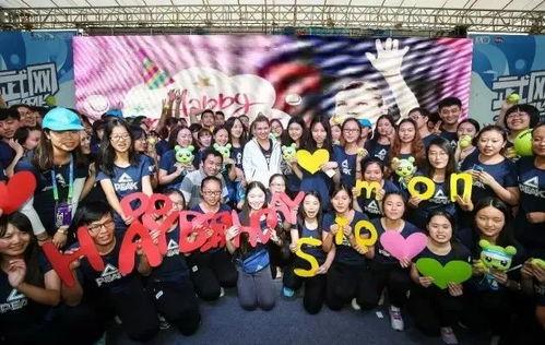 吃瓜群众演大片,演绎影视圈的传奇故事